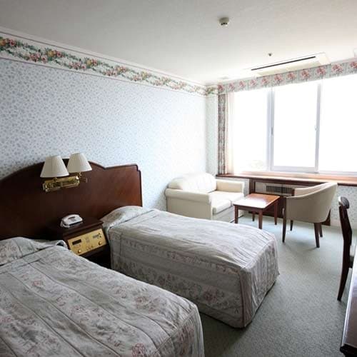 富士山と湖を望むリゾート　ホテル　マウント富士 2