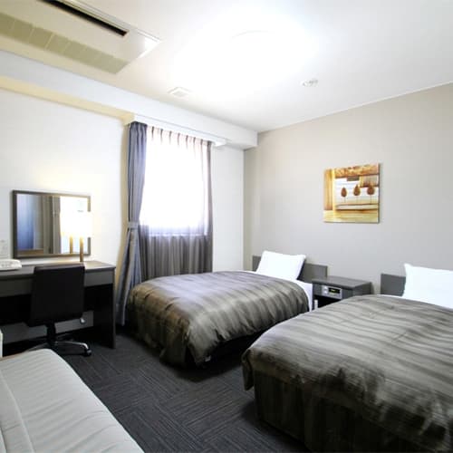 ルートイングランティア那覇 2