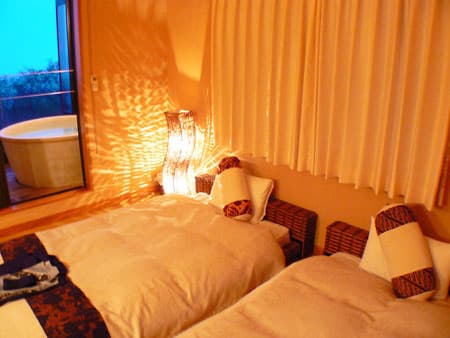 海一望の客室露天風呂付き　小さなアジアン宿　楽宿　はなはな 2