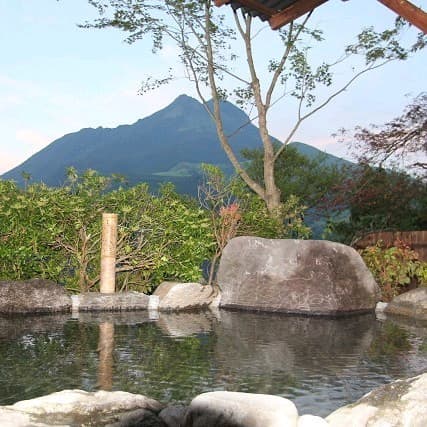 由布院温泉　湯布院山荘　吾亦紅 2