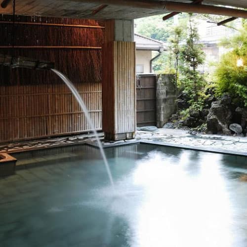 四万温泉　貸切風呂の宿　鍾寿館 2