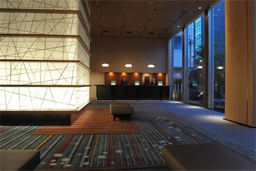 庭のホテル　東京 2