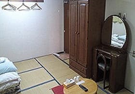 ビジネスホテル来山南館 2