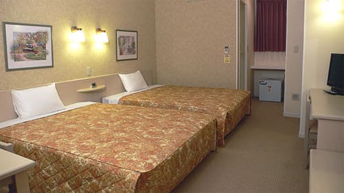 ファミリーロッジ旅籠屋・湾岸長島店 2