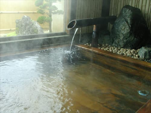 城麓の宿　岩村山荘 2