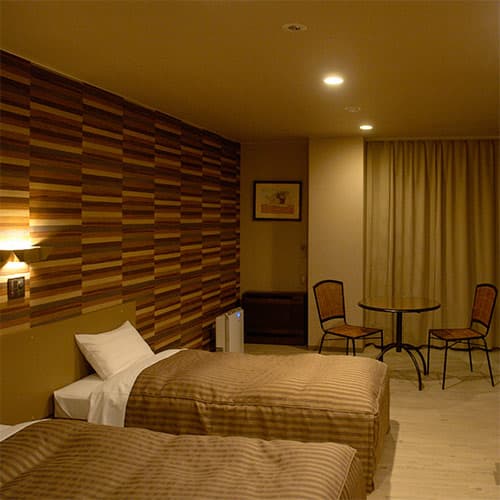 ＤＥＳＩＧＮ　ＨＯＴＥＬ　ＦＯＬＯＮ 2