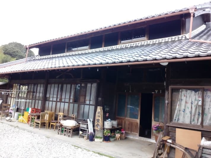 農家体験民宿　里舎