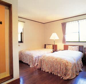 リッツ・イン清里 2