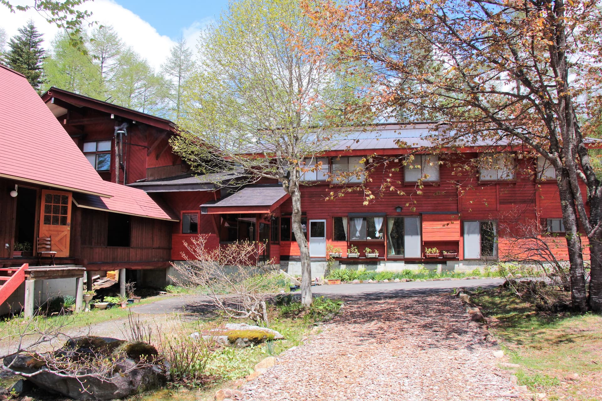 ペンション　あぜりあ