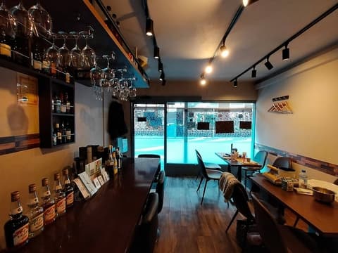 Cafe & Bar Fusion かふぇ あんど ばー ふゅーじょん