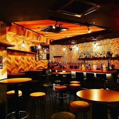 【全席喫煙可能】飲み放題・推し活 Bar moon walk(ムーンウォーク)生田ロード店 2