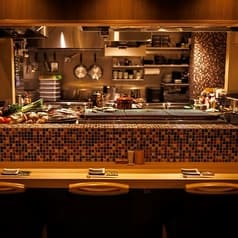 炉端ともつ煮 炎 田町本店 2