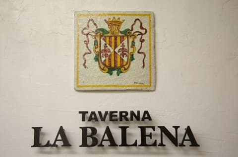 TAVERNA LA BALENA タヴェルナ ラ バレーナ