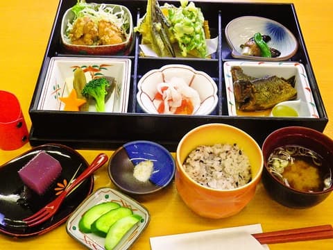 ふるさと旬菜レストラン 森樹