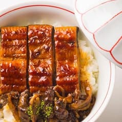 鰻と肴菜と日本酒の店 まんまる 2