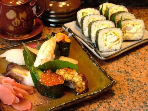 銀座鮨 三ッ寺筋店