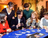 クイーンズパレス 3