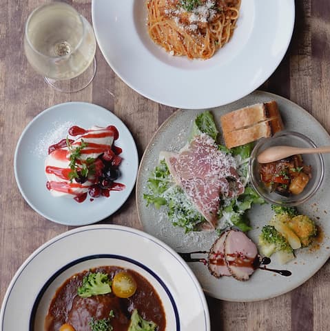 カフェ シャルボン