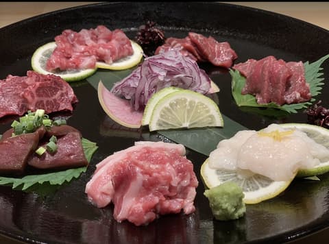 馬刺し馬肉料理専門店 波津馬 福岡店