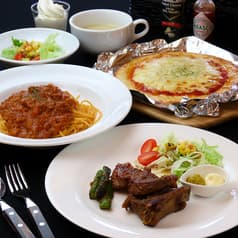 パブリック&ジャパニーズバール アトリエ 2