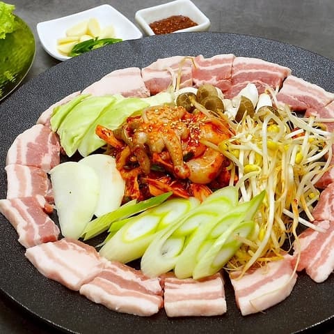 イチゴブタ 新大久保