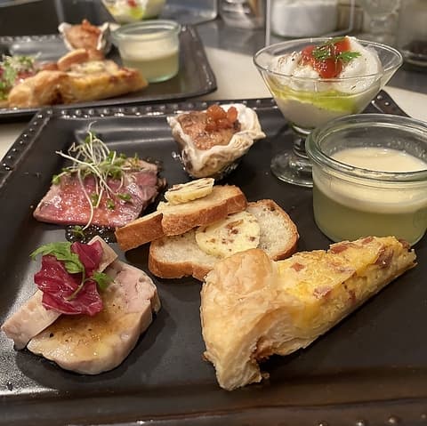 チーズ&ワイン mu ku ムク