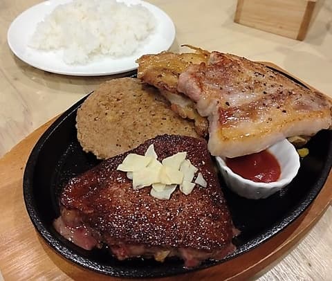 レストラン寿楽