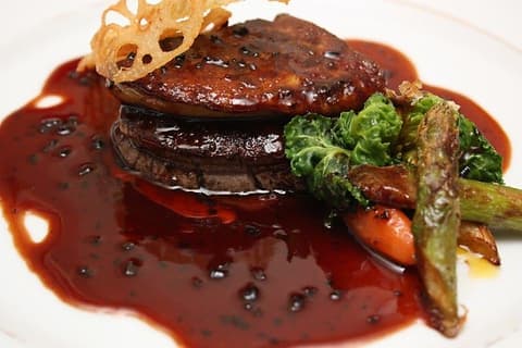 シェ・ソーマ 都立大学