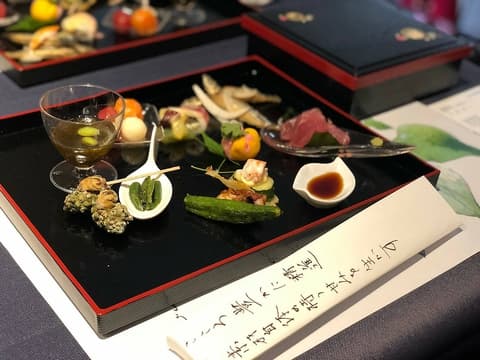 貴席のぐりゅーん