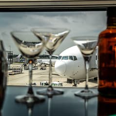 ラウンジ&バー グラン ブルー 伊丹空港店 2