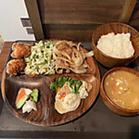 ドランカーキッチン 日本橋堀留店