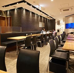 SHUTTERS 表参道 2