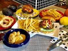 バーガー酒場 ハンバーガー ママ 2