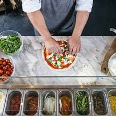 サルヴァトーレ クオモ SALVATORE CUOMO PIZZA ピッツァ 伏見 2