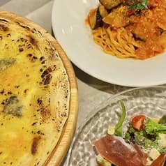 ダイニングバー bee ビー 2