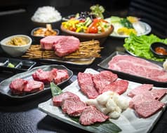 富久重ホルモン 2