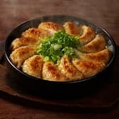 黄金鉄鍋餃子 HUG 3