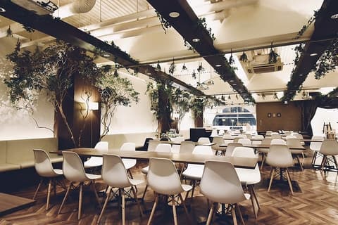 ナチュラルカフェ&レストラン ボナトリーチェ Bona trice 神戸三宮