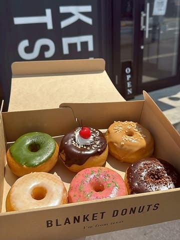 BLANKET DONUTS津店