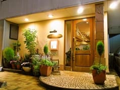 ル・ニ・ド・ファコン 2