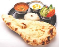 インディアン・パキスタンレストラン カナ 2