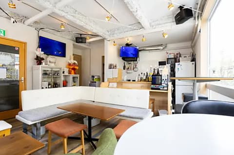 カラオケ居酒屋メリー