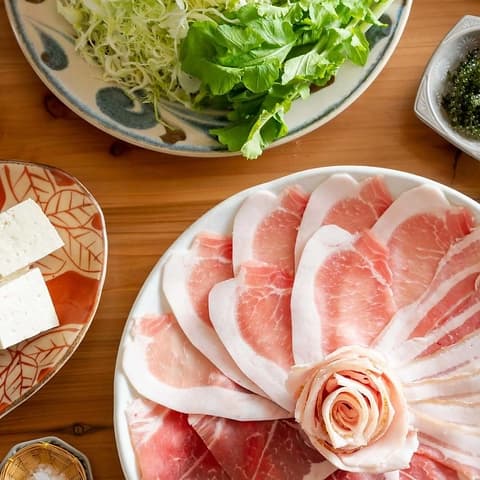 あぐーしゃぶしゃぶと言えば ちゃぁぶ 那覇店