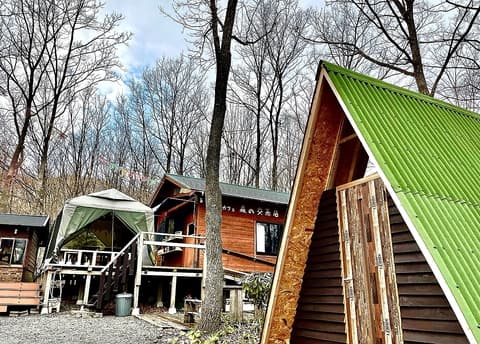 カフェ 森の交茶店