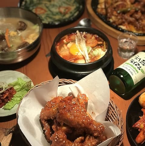 韓国料理　李家の酒幕