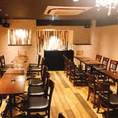 PARTYS CAFE BAR SPEC 3