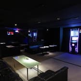 ダーツ&カラオケバー GABU GABU 神田店 3