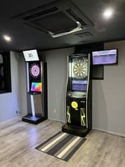 Darts Bar クローバー 2