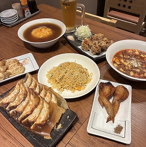 餃子酒場リャン 東三国店