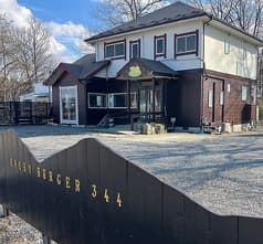 Every Burger 344 エブリバーガーサンヨンヨン 2